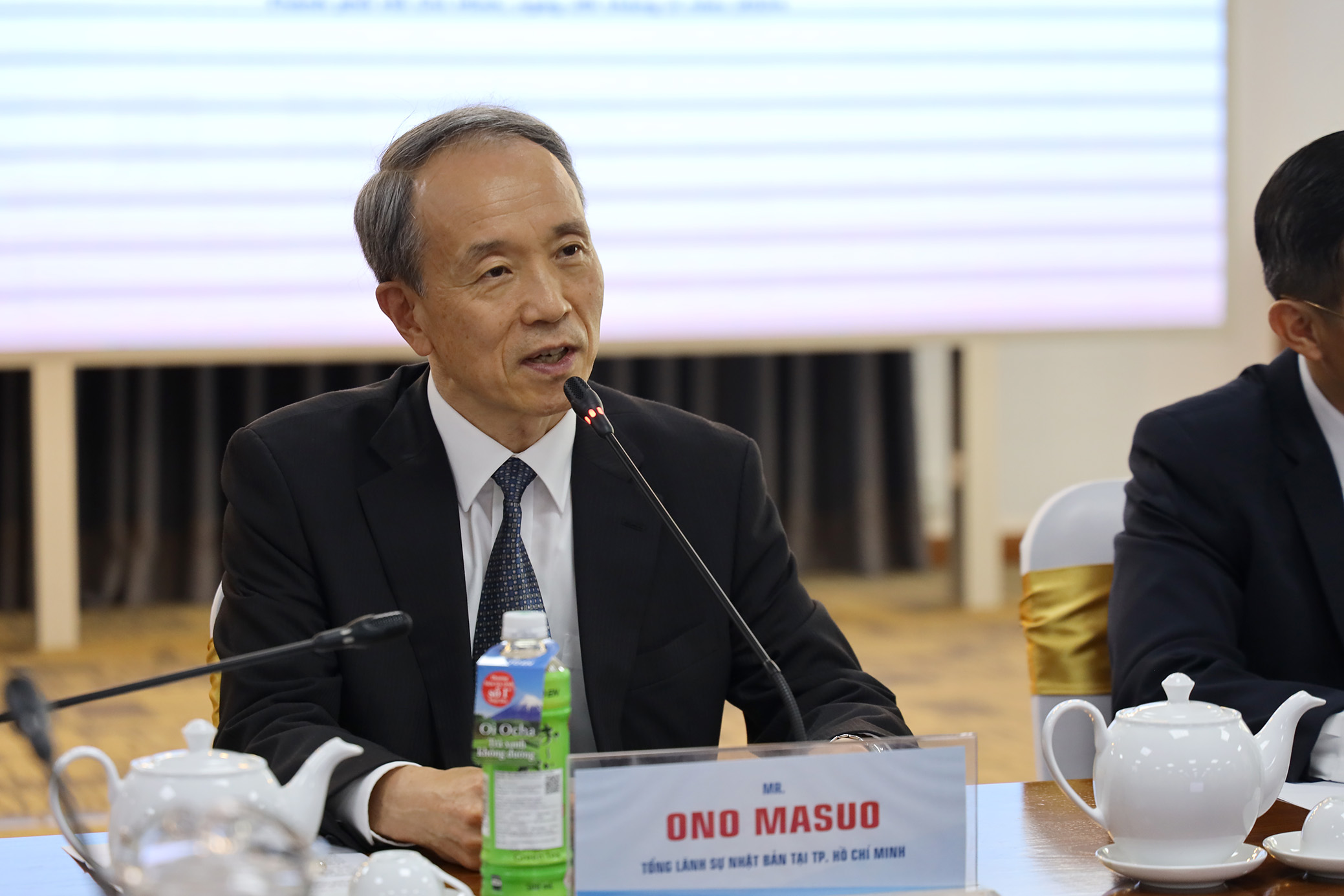 Ông Ono Masuo, Tổng Lãnh sự Nhật Bản tại TP. Hồ Chí Minh chia sẻ tại buổi họp báo (Ảnh: HH).